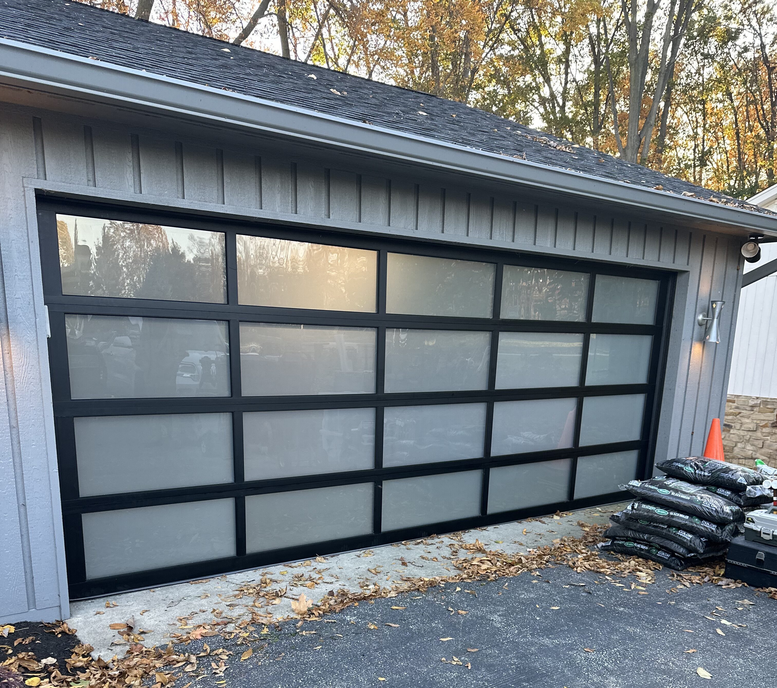 72065503038 975EC94A 2F78 4042 BEF5 D8075D8A5CEC